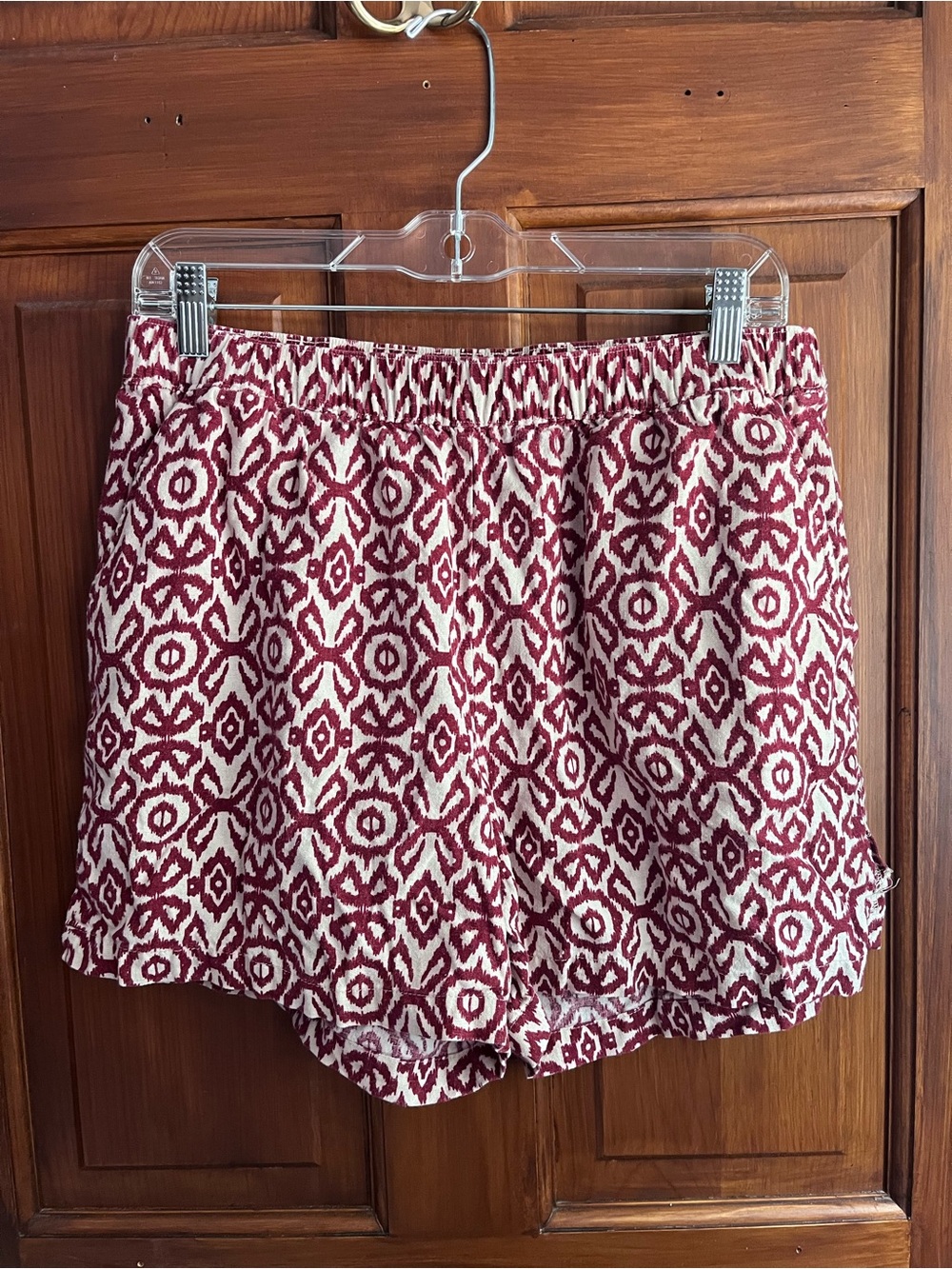 Weatherproof Maroon and Ivory Patterned Elastic-Waist Shorts